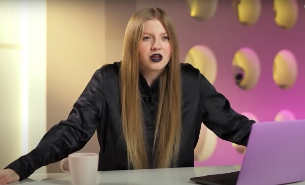 Make-up als Kündigungsgrund: Die junge Frau zeigt, wie rückständig manche Unternehmen noch ticken