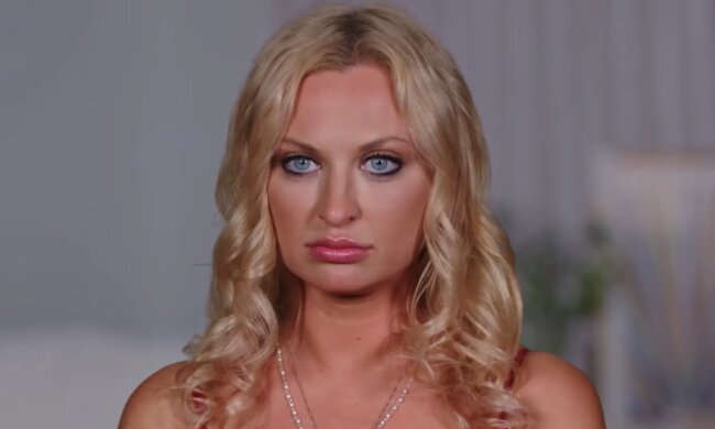 30-jährige Frau behauptet, sie sehe aus wie 19. Quelle: Youtube Screenshot