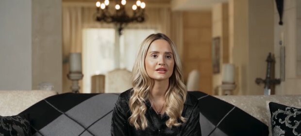 Davina Geiss löst Sturm der Reaktionen aus. Quelle: Youtube Screenshot