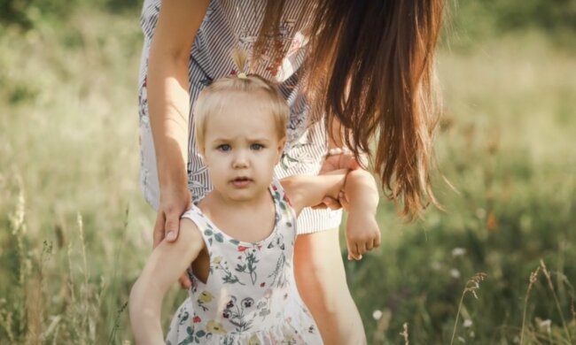 Kind. Quelle: Screenshot YouTube