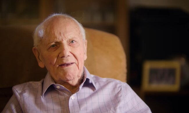 Angesichts der Inflation ist der Rentner gezwungen, sich wieder an die Arbeit zu machen