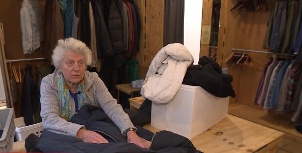 Diese Frau gibt nicht auf. Quelle: Youtube Screeenshot