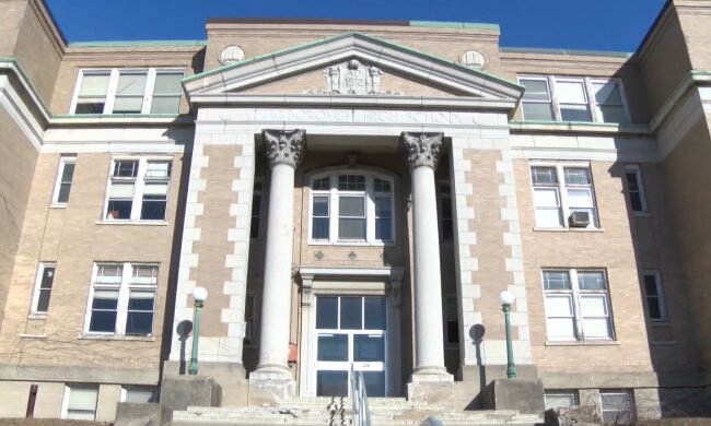 Schule. Quelle: Youtube Screenshot