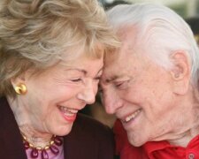 Kirk Douglas und Anne Buydens: Wie Hollywoods ältestes Paar es schaffte, seine Liebe am Leben zu erhalten