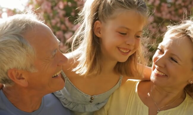 Familie. Quelle: Screenshot YouTube