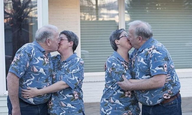 Das Schicksal hat sie zusammengebracht: Die Zwillinge heirateten Zwillinge und sind schon fast seit 30 Jahren zusammen