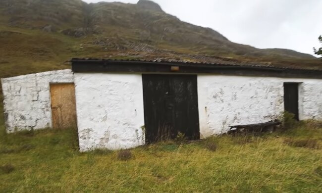 Das alte Haus. Quelle: YouTube Screenshot