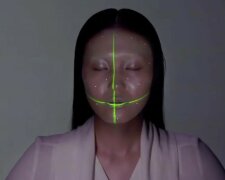 Wie und warum haben die Japaner das “elektronische Make-up” erfunden