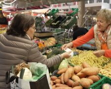 „73 Jahre alt und auf dem Markt“: so hart ist das Leben ohne Rente