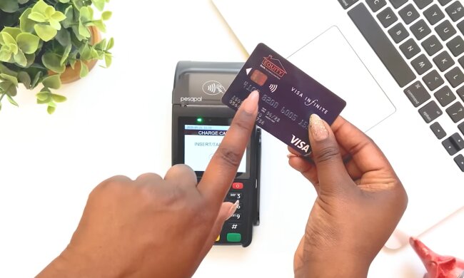 Banken kassieren zu viel. Quelle: Youtube Screenshot