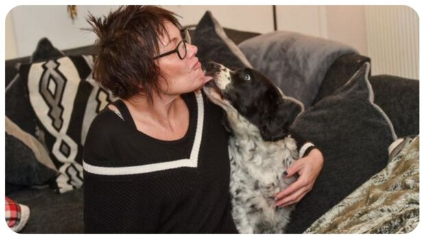 Julie Harper mit ihr Hund. Quelle: walesonline.com