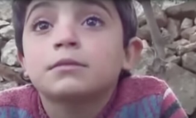 Junge. Quelle: Screenshot YouTube