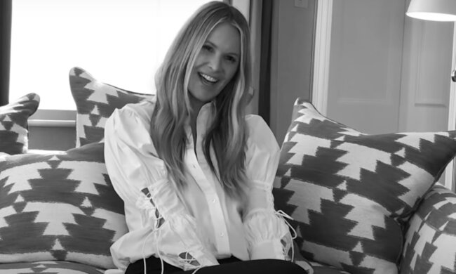 Elle Macpherson. Quelle: Screenshot YouTube