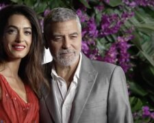 Amal und George Clooney. Quelle: Screenshot YouTube