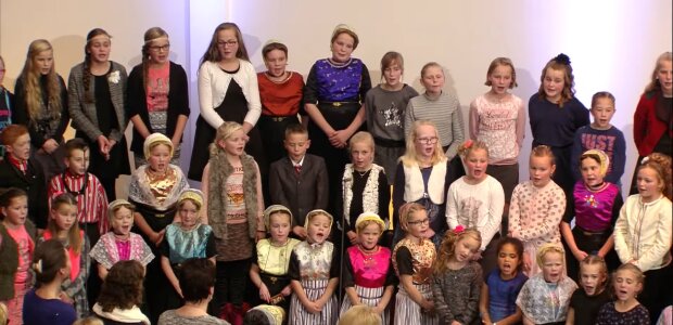 Ausschluss aus dem Chor. Quelle: Youtube Screenshot