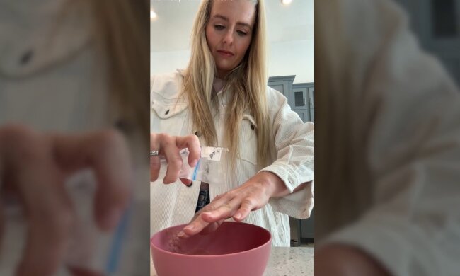 Zubereitung der Lotion. Quelle: Youtube Screenshot