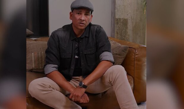 Xavier Naidoo zurück auf der großen Bühne. Quelle: Youtube Screenshot