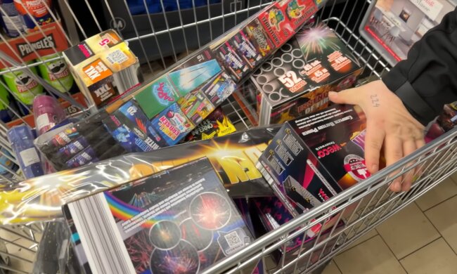 Feuerwerk gegen Integration. Quelle: Youtube Screenshot