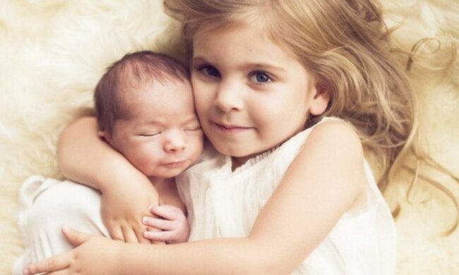 Wie hat ein kleines Mädchen ihren Bruder gerettet