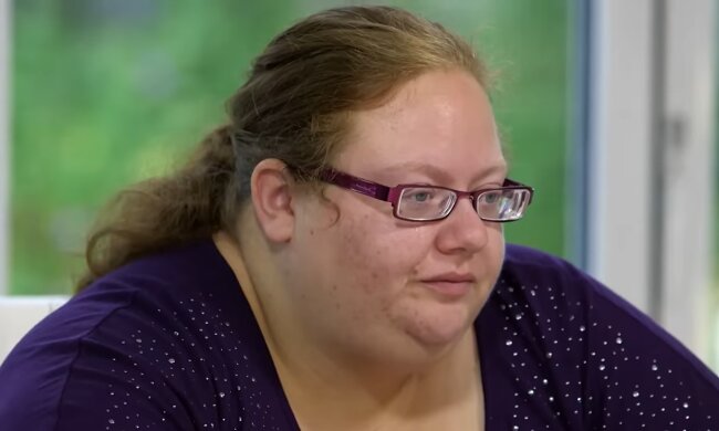 Liebe kennt keine Maße. Quelle: Youtube Screenshot