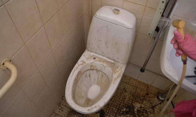 Mieter verlassen schmutzige Wohnung. Quelle: Youtube Screenshot