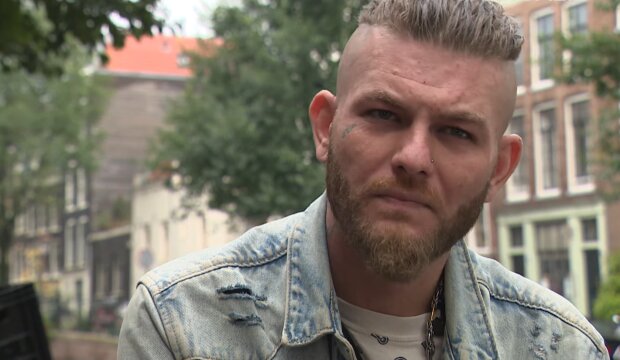 Johannes sieht Arbeit nicht als unbezahltes Hobby. Quelle: Youtube Screenshot