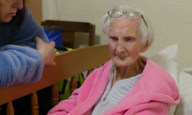 Frau verkauft ihr Haus, in dem sie 102 Jahre lang gelebt hat: und das ihre Familie für 200 Euro gekauft hat