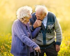 "Wir haben einander gefunden": Die Liebesgeschichte eines britischen Paares, das seit 72 Jahren zusammen lebt