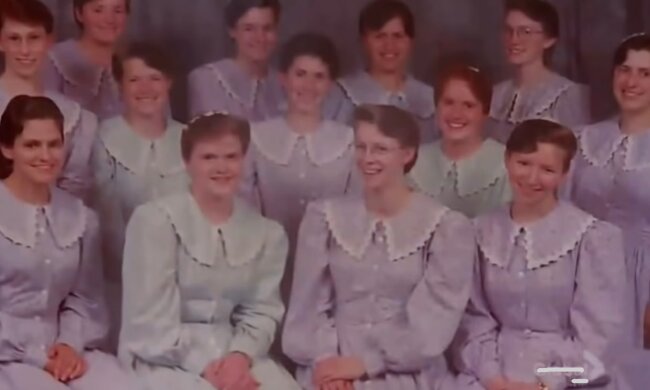 Eine Familie mit einer Rekordzahl von Verwandten. Quelle: Screenshot YouTube