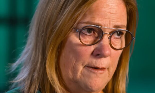 Eine 48-Jährige und ihr 850-Euro-Budget. Quelle: Youtube Screenshot