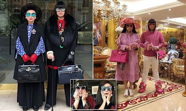 Auf der gleichen Wellenlänge: Mutter und Sohn aus Thailand tragen das gleiche Outfit