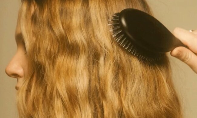 Friseure erzählten, wie man sich um lockiges Haar gut kümmert