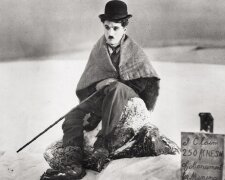 "Hat sich als ehrlicher Mann gezeigt": Charlie Chaplin und eine gestohlene Uhr