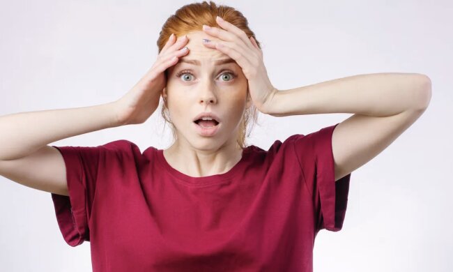 Ein Mädchen weiß nicht, wie sie ihrer Cousine die Wahrheit sagen soll. Quelle: www. goodhouse.сom