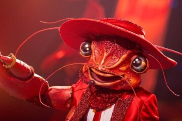 Show "Maskierter Sänger": Es wurde bekannt, wer sich hinter dem Hummeranzug versteckte