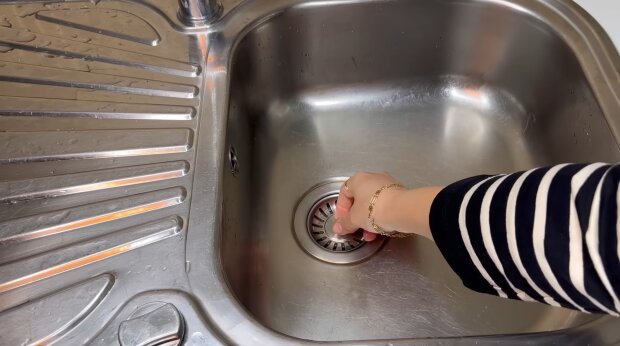 Verstopftes Waschbecken: muss der Mieter zahlen, weil er falsch spült