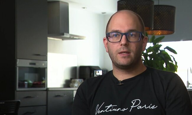 38-Jähriger berichtet über Leben mit 2000 Euro. Quelle: Youtube Screenshot