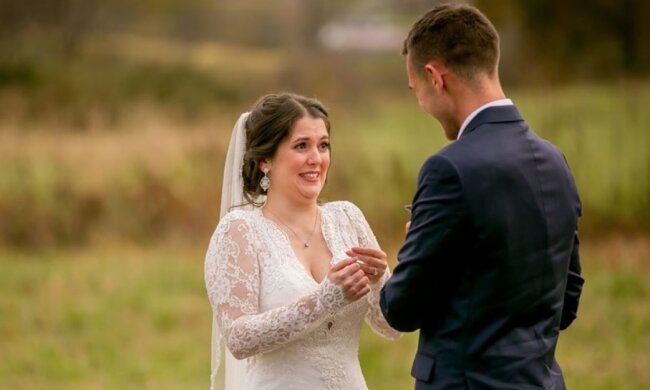 Am Hochzeitstag: Der Bräutigam gab seiner Braut das “flauschige” Geschenk, von dem sie immer geträumt hatte