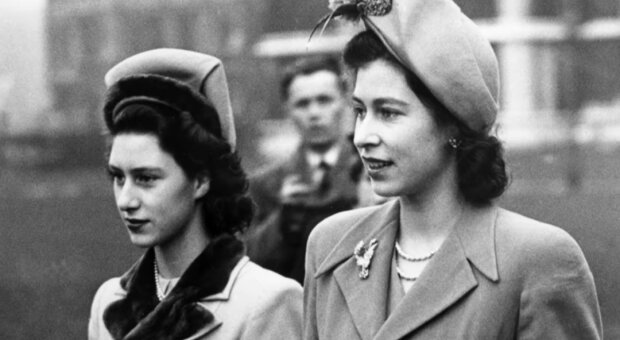 Elisabeth und Margaret: Die wahre Geschichte der schwierigen Beziehung der Queen und ihrer jüngeren Schwester