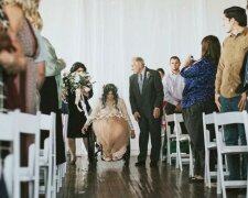 Die Braut stieg bei ihrer eigenen Hochzeit aus dem Rollstuhl