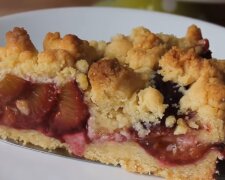 Pflaumenkuchen. Quelle: Youtube Screenshot