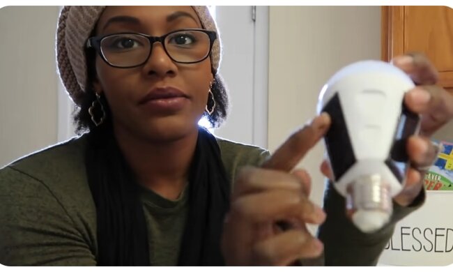 Eine Frau. Quelle: Youtube Screenshot