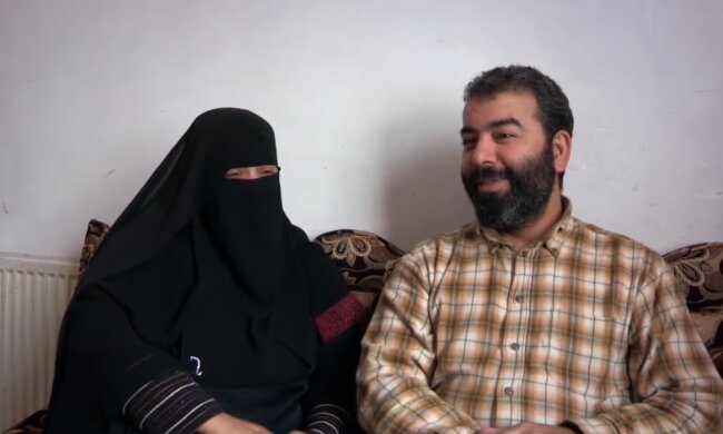 Gleichgewicht in der Polygamie. Quelle: Youtube Screenshot