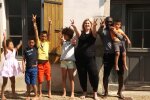 „Sechs Kinder, ein Einkommen und ständig das schlechte Gewissen“: Zwischen Wäschebergen und Schulbrotboxen