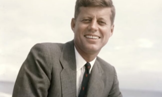 John Kennedy. Quelle: Screenshot YouTube