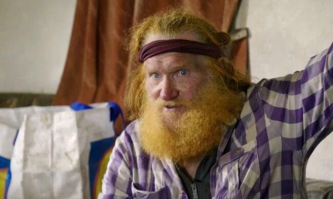 Der Nachbar im Blick. Quelle: Youtube Screenshot