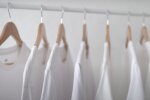 Weiße T-Shirts. Quelle: Screenshot YouTube