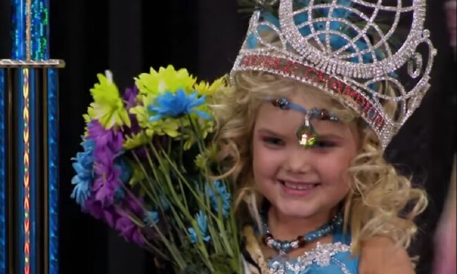 Hochentwickelte Beauty-Industrie für Kinder. Quelle: Screenshot YouTube