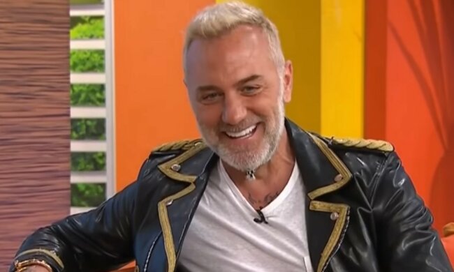 Charismatischer Geschäftsmann. Quelle: Screenshot YouTube