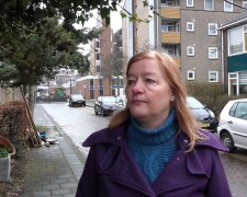 Inge (54) kritisiert Parkplatzmangel in Frankfurt. Quelle: Youtube Screenshot